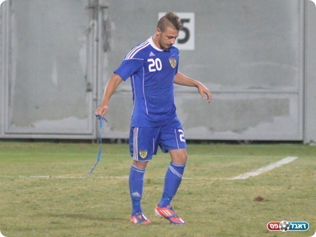 אורי צעדון (ארנון לוי)